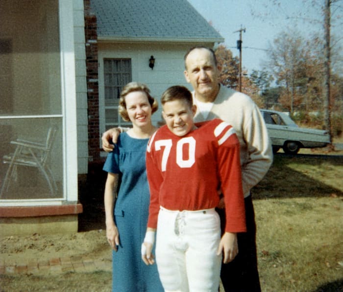 Bill-Belichick-youth-football.jpg